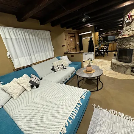 Dom wakacyjny Hobiti Domcek Bansky Studenec