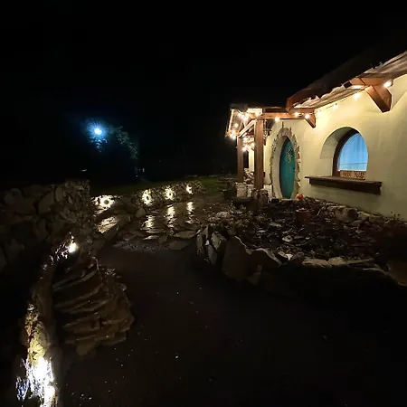 Hobiti Domcek בית נופש *