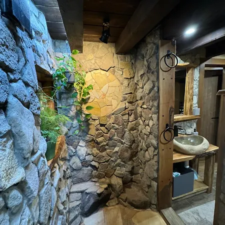 בית נופש Hobiti Domcek Bansky Studenec